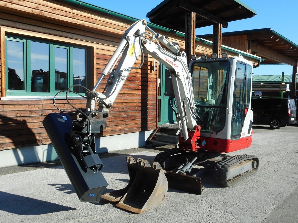 Minibagger Türe ait Takeuchi TB 225 ( 2.400kg ) mit hydr. Verstellfahrwerk, Gebrauchtmaschine içinde St. Nikolai ob Draßling (resim 2)