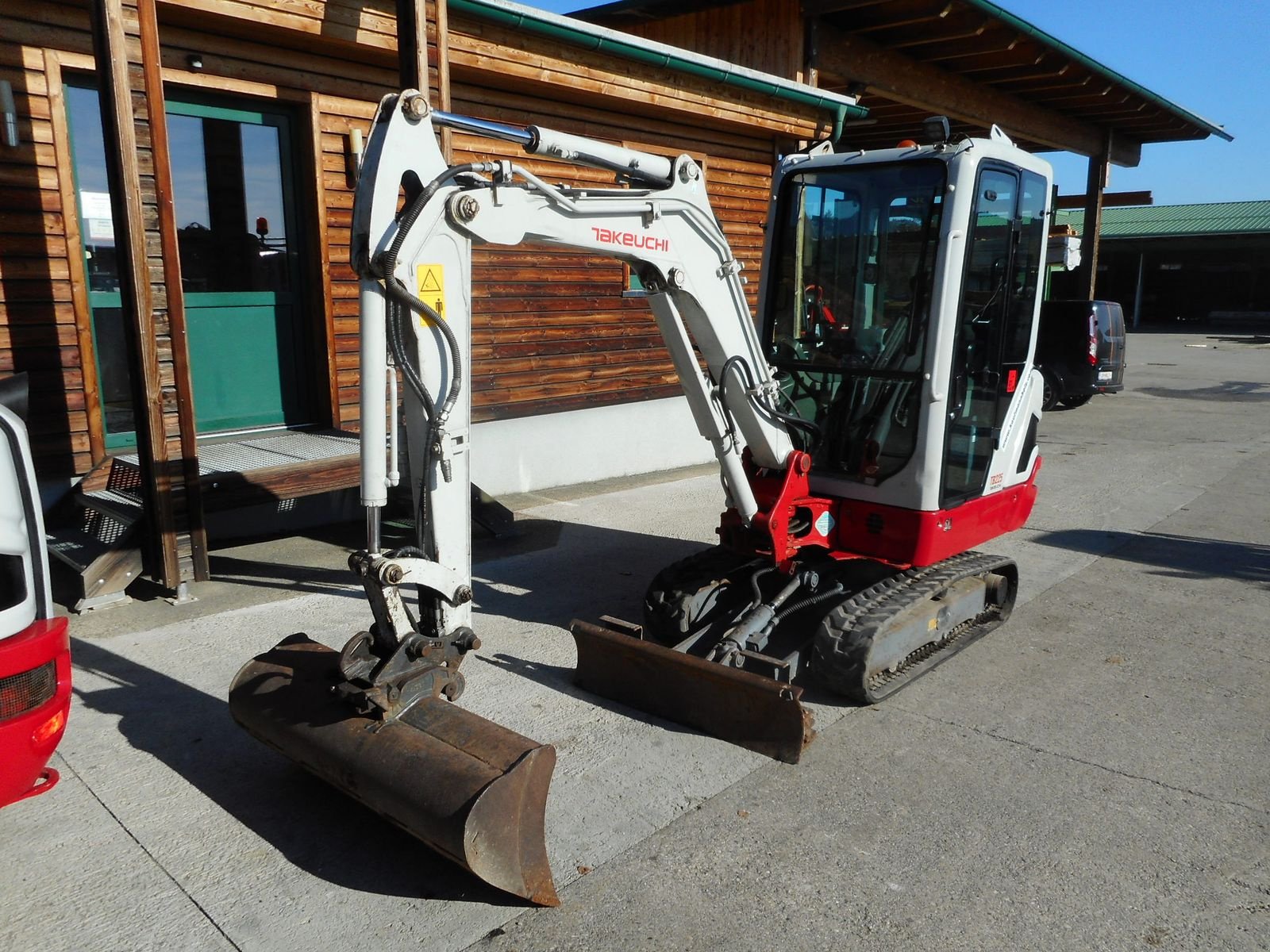 Minibagger του τύπου Takeuchi TB 225 ( 2.400kg ) Verstellfahrwerk!, Gebrauchtmaschine σε St. Nikolai ob Draßling (Φωτογραφία 9)