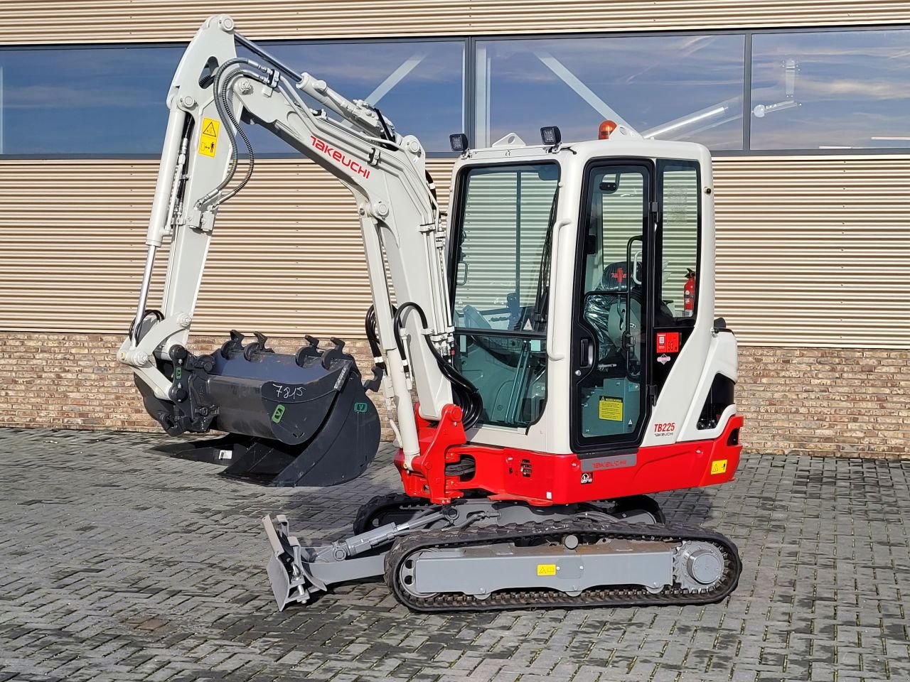 Minibagger del tipo Takeuchi TB-225 EXTRA, Gebrauchtmaschine en Houten (Imagen 3)