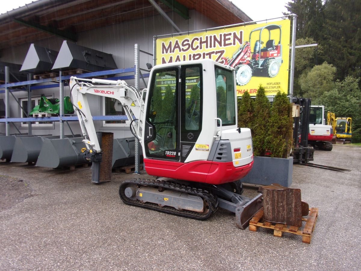 Minibagger типа Takeuchi TB 228 Powertilt, Gebrauchtmaschine в Bad Leonfelden (Фотография 11)