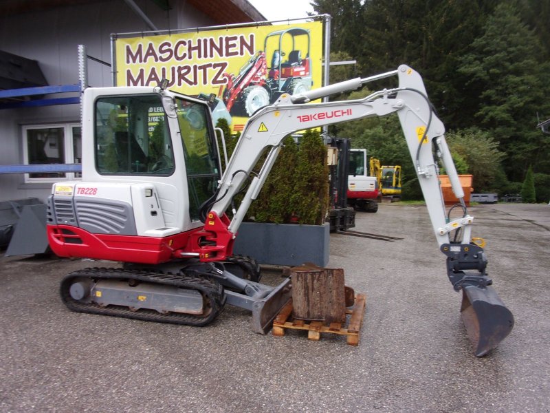 Minibagger van het type Takeuchi TB 228 Powertilt, Gebrauchtmaschine in Bad Leonfelden (Foto 1)