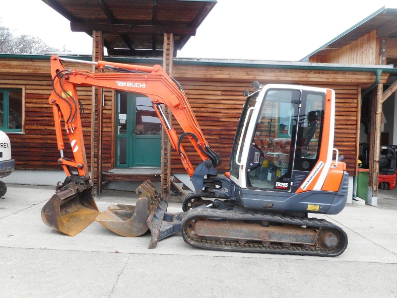 Minibagger van het type Takeuchi TB 250 ( 4.890kg ) hydr. SW + 3 Löffel + alle Le, Gebrauchtmaschine in St. Nikolai ob Draßling (Foto 1)