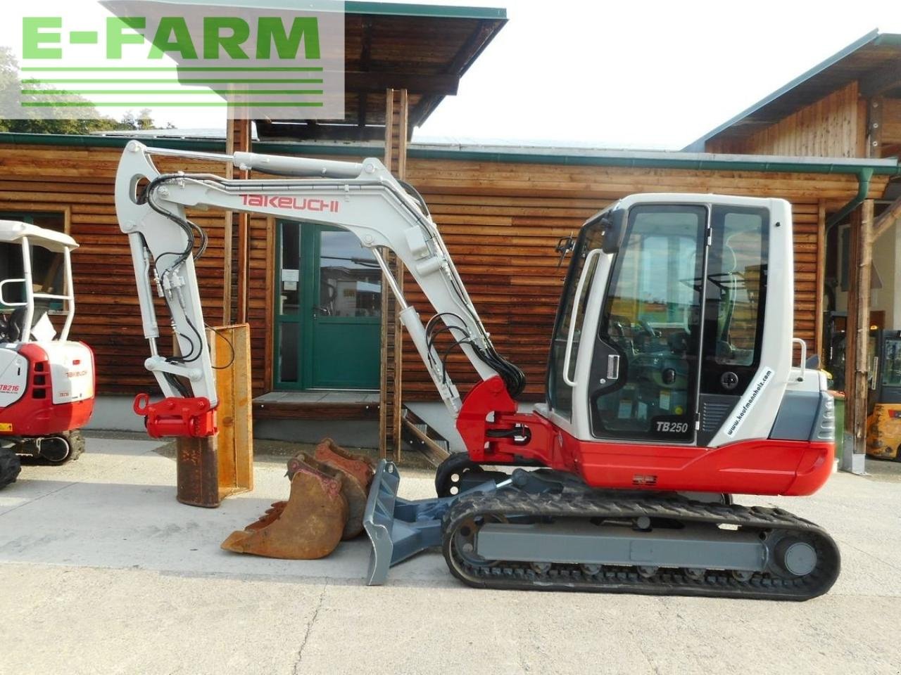 Minibagger Türe ait Takeuchi tb 250 ( 4.965kg ) powertilt + hydr. sw + 3 löff, Gebrauchtmaschine içinde ST. NIKOLAI/DR. (resim 1)