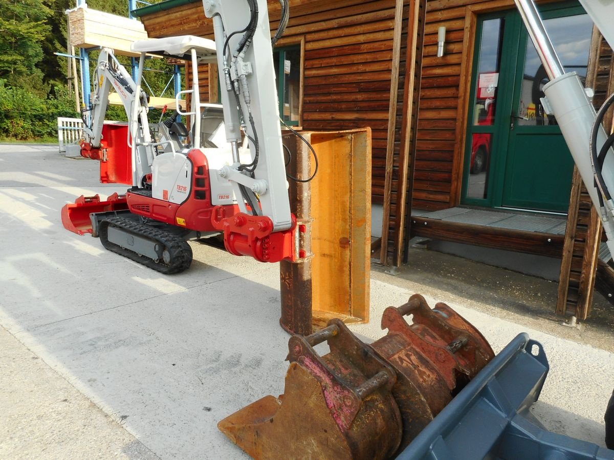 Minibagger of the type Takeuchi TB 250 ( 4.965kg ) POWERTILT + hydr. SW + 3 Löff, Gebrauchtmaschine in St. Nikolai ob Draßling (Picture 11)