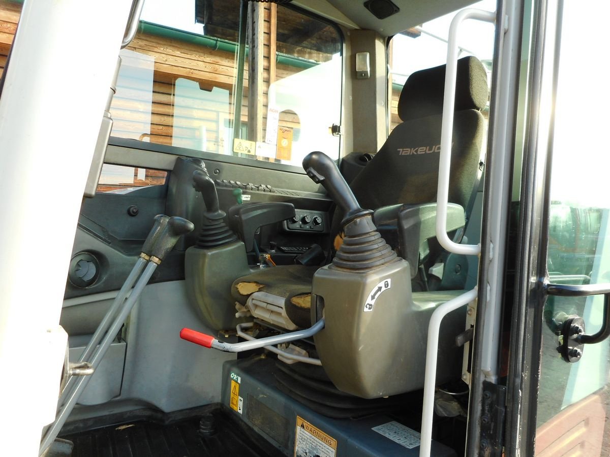 Minibagger van het type Takeuchi TB 290 mit POWERTILT + hydr. SW + Verstellarm, Gebrauchtmaschine in St. Nikolai ob Draßling (Foto 8)