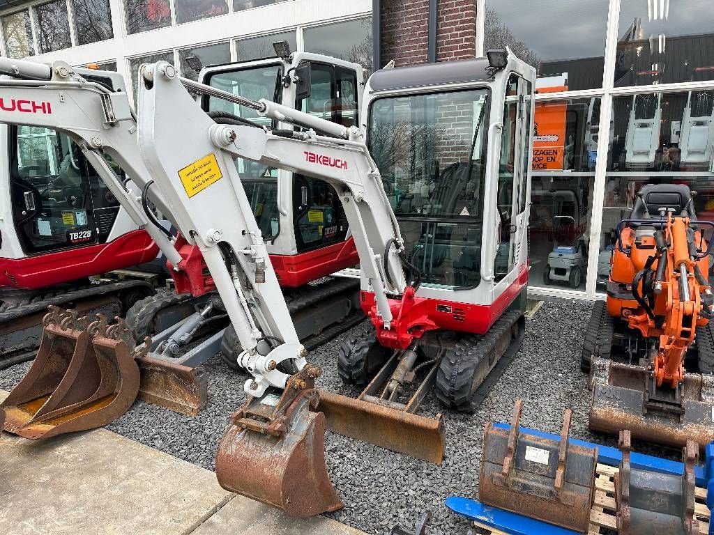 Minibagger a típus Takeuchi TB016 Verkocht, Gebrauchtmaschine ekkor: Kockengen (Kép 2)