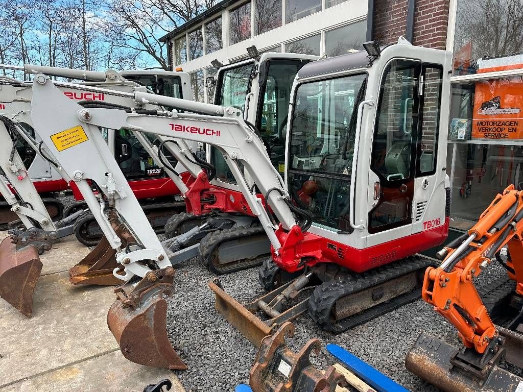 Minibagger van het type Takeuchi TB016 Verkocht, Gebrauchtmaschine in Kockengen (Foto 1)