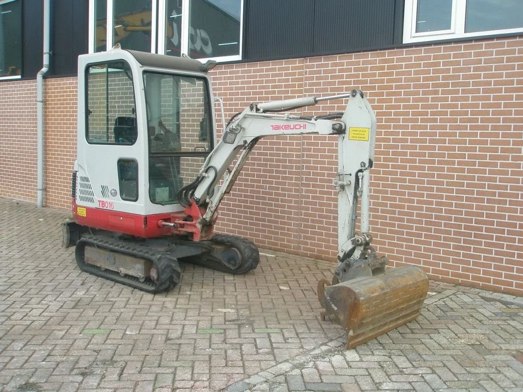 Minibagger del tipo Takeuchi TB016, Gebrauchtmaschine en Barneveld (Imagen 3)