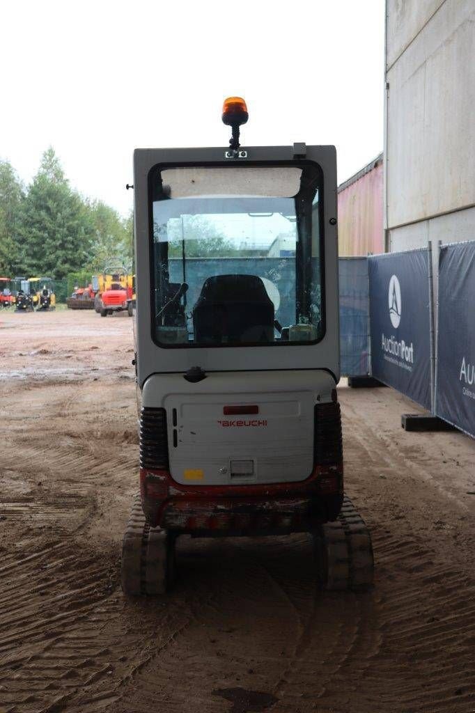 Minibagger van het type Takeuchi TB016, Gebrauchtmaschine in Antwerpen (Foto 5)