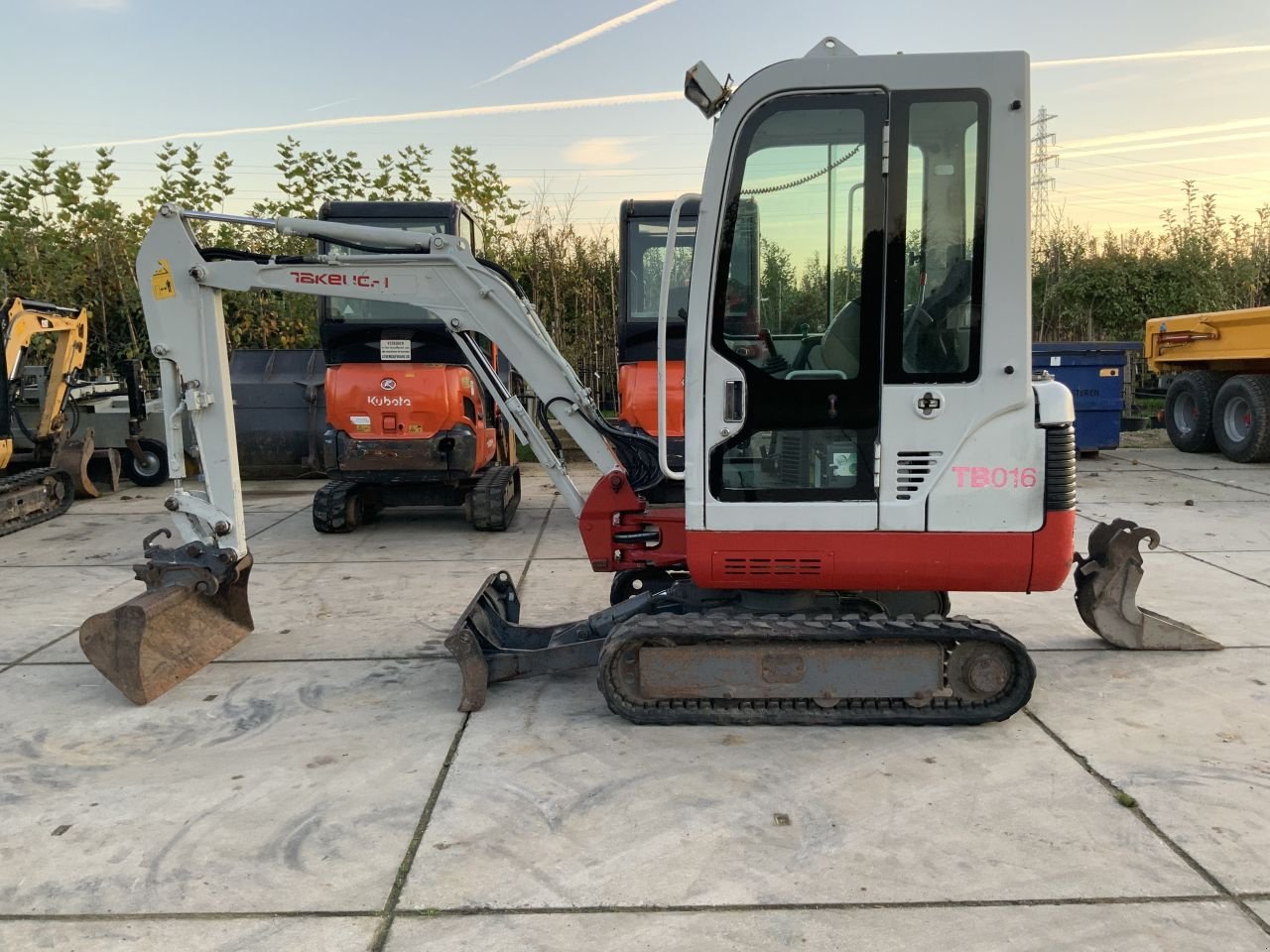 Minibagger des Typs Takeuchi Tb016, Gebrauchtmaschine in Kesteren (Bild 2)