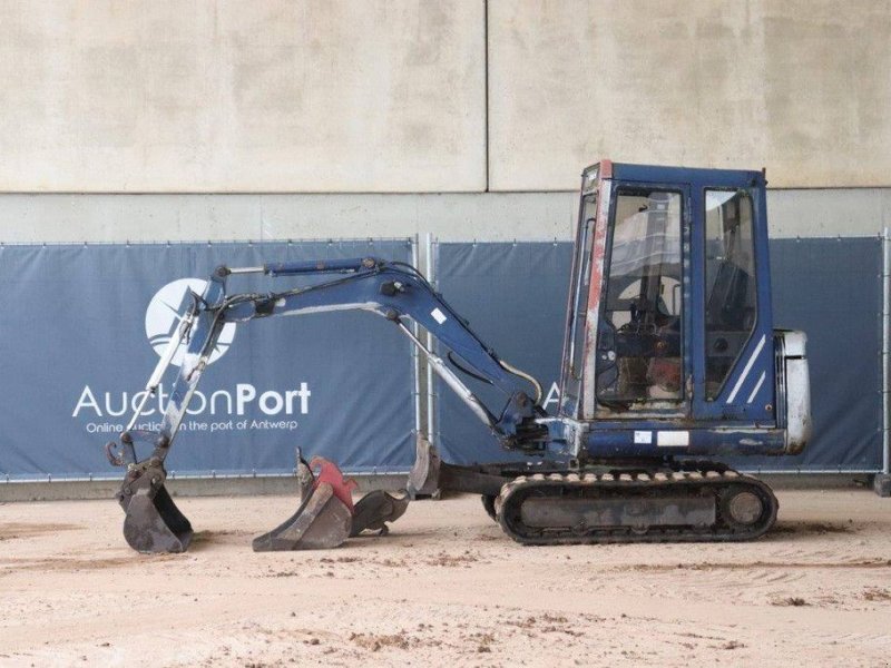 Minibagger du type Takeuchi TB020, Gebrauchtmaschine en Antwerpen (Photo 1)