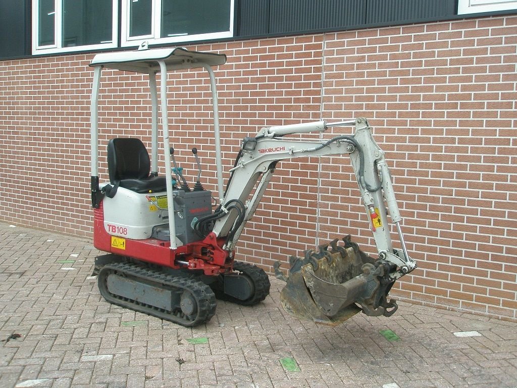 Minibagger del tipo Takeuchi TB108, Gebrauchtmaschine en Barneveld (Imagen 3)