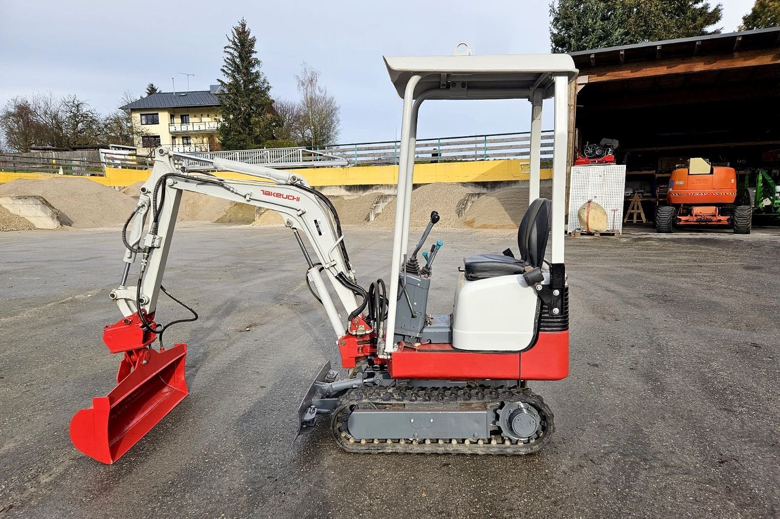 Minibagger del tipo Takeuchi TB108, Gebrauchtmaschine In Gabersdorf (Immagine 5)