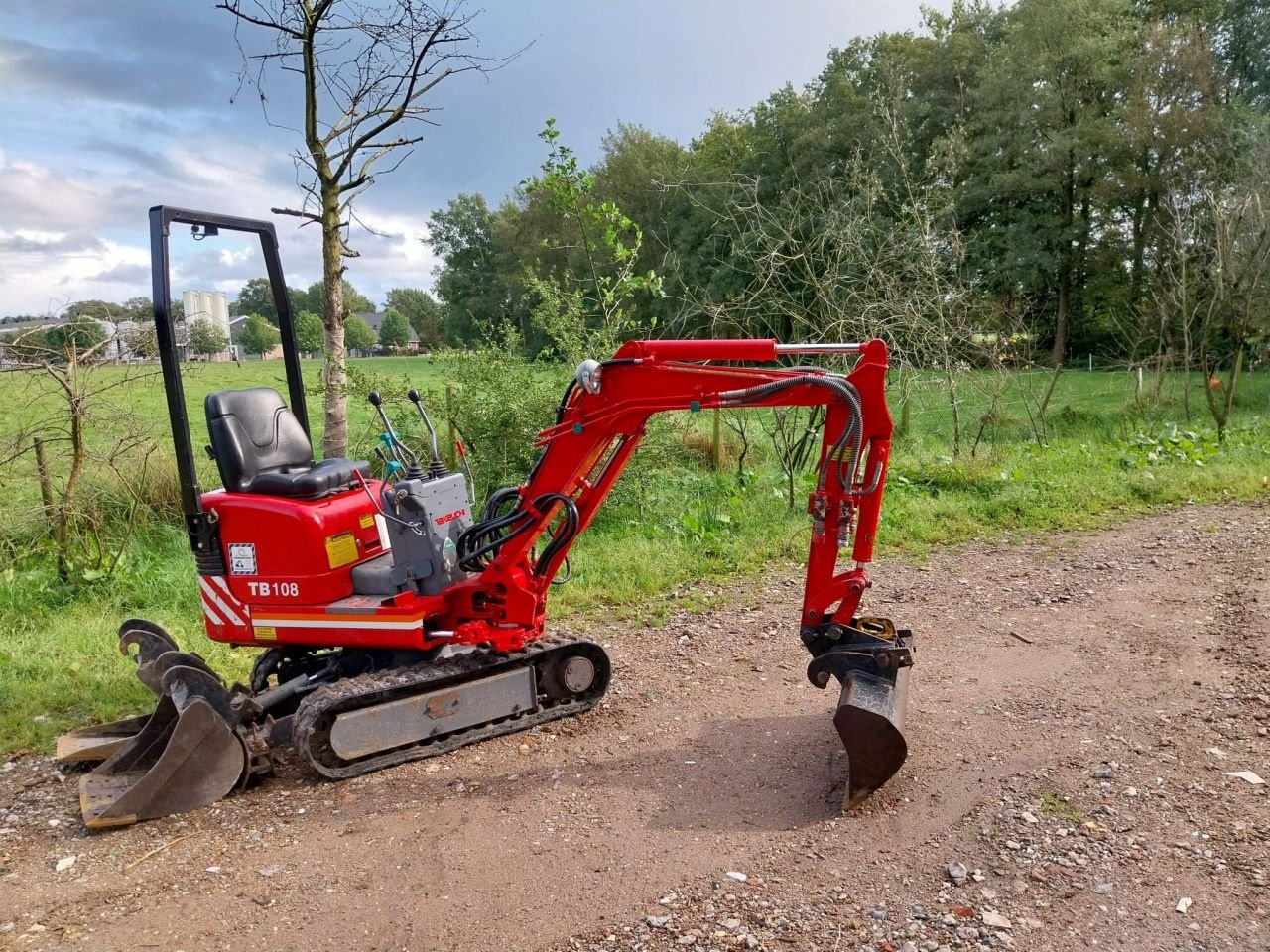 Minibagger van het type Takeuchi TB108, Gebrauchtmaschine in Terschuur (Foto 4)