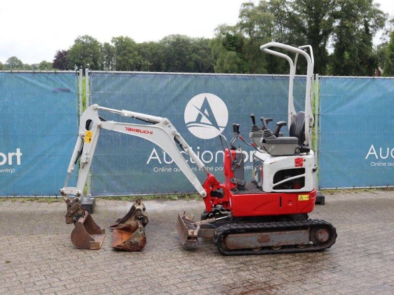 Minibagger del tipo Takeuchi TB210R, Gebrauchtmaschine en Antwerpen (Imagen 1)