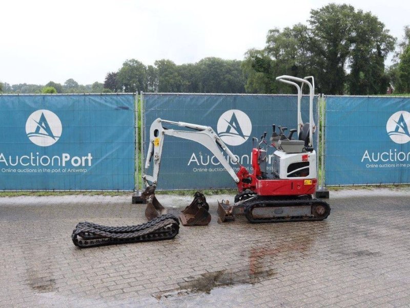 Minibagger van het type Takeuchi TB210R, Gebrauchtmaschine in Antwerpen (Foto 1)