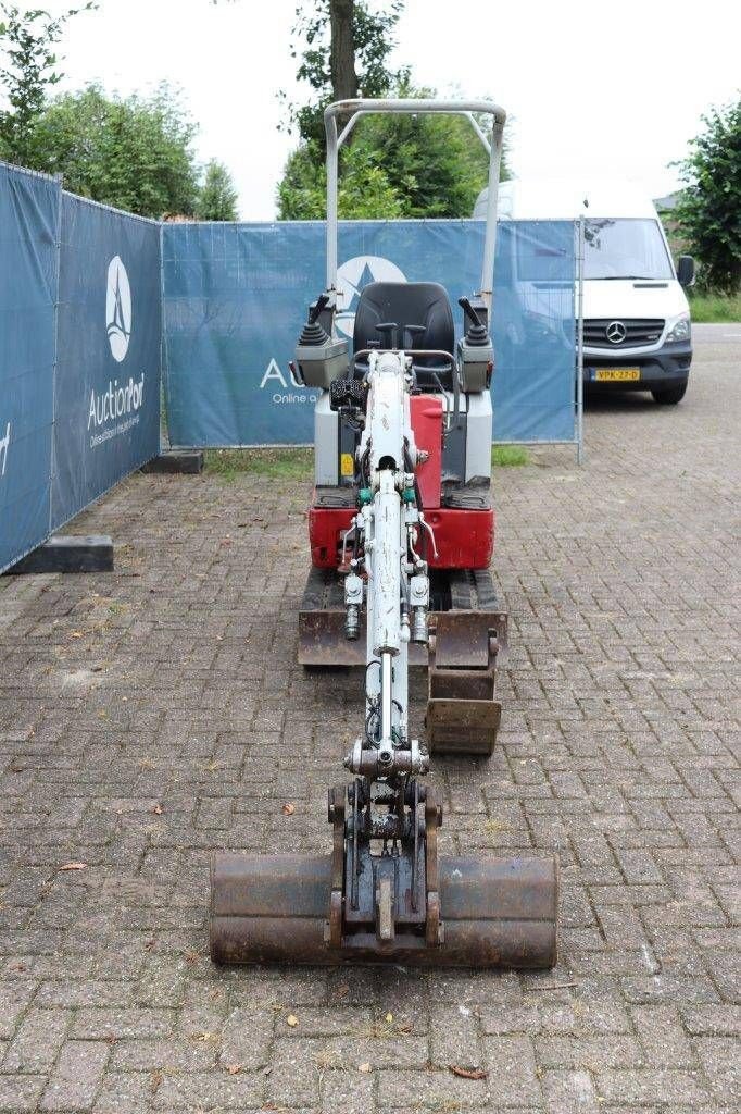 Minibagger typu Takeuchi TB210R, Gebrauchtmaschine w Antwerpen (Zdjęcie 9)