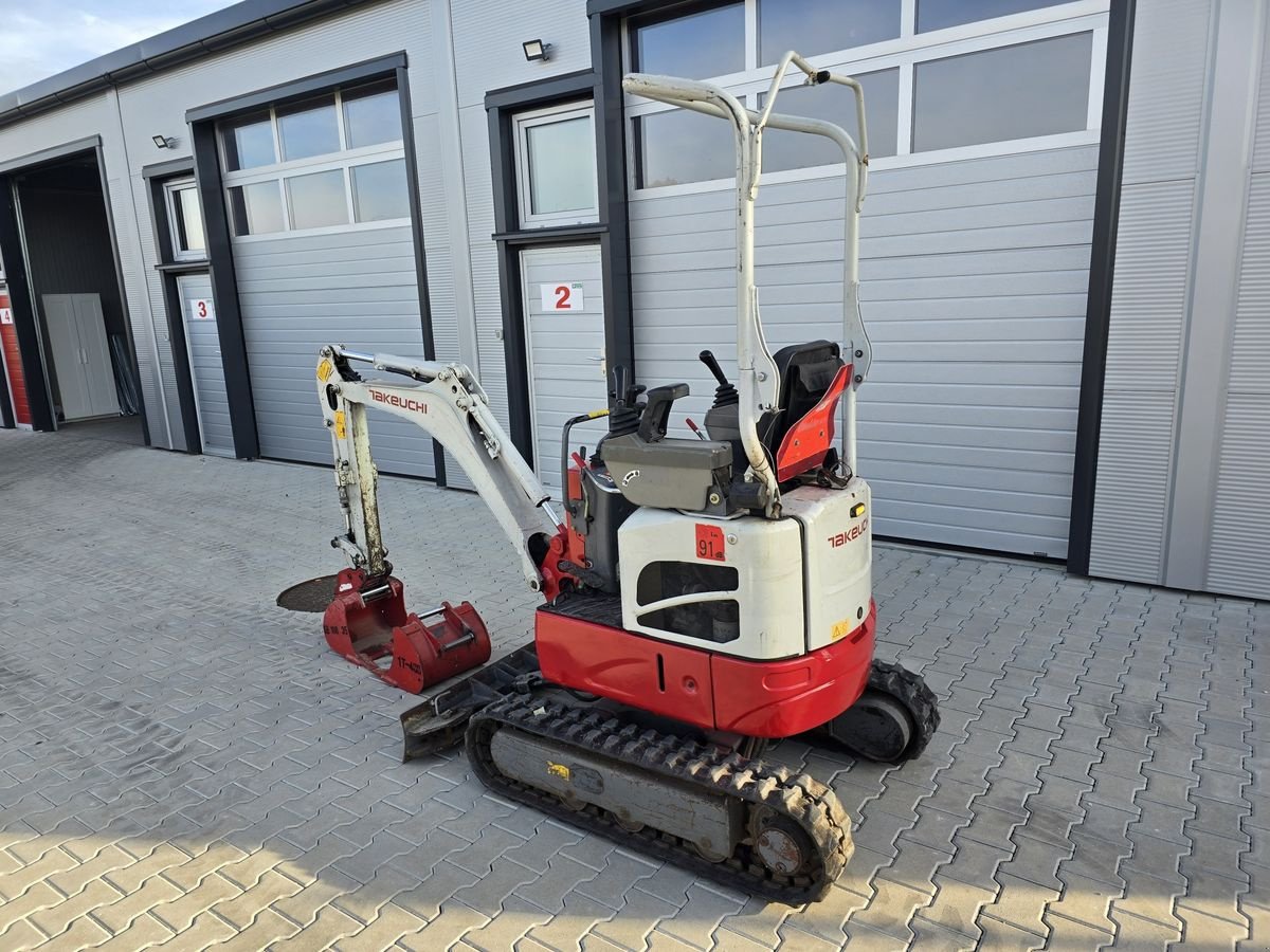 Minibagger van het type Takeuchi TB210R, Gebrauchtmaschine in Gabersdorf (Foto 3)