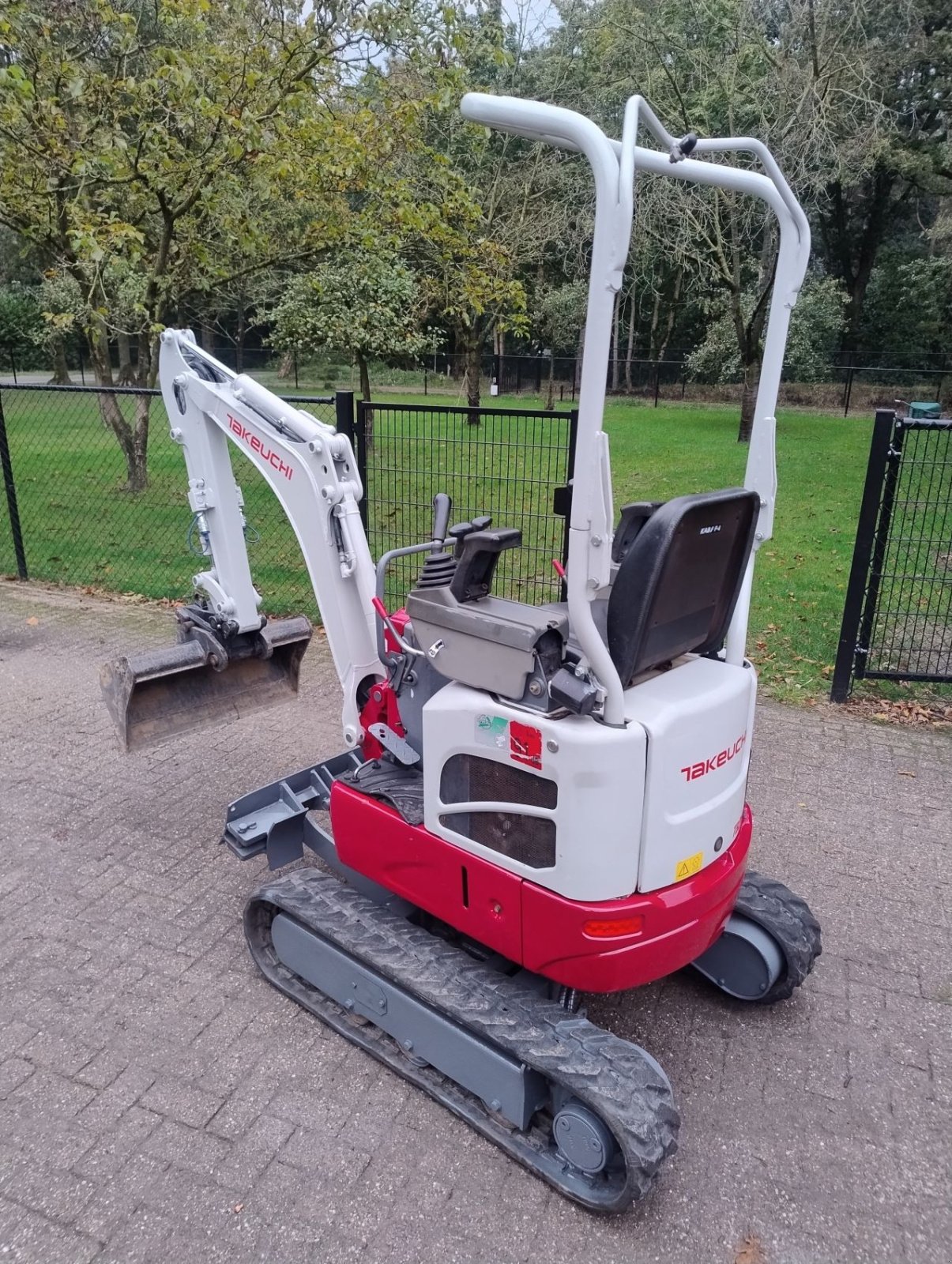 Minibagger typu Takeuchi Tb210r, Gebrauchtmaschine w Veldhoven (Zdjęcie 9)