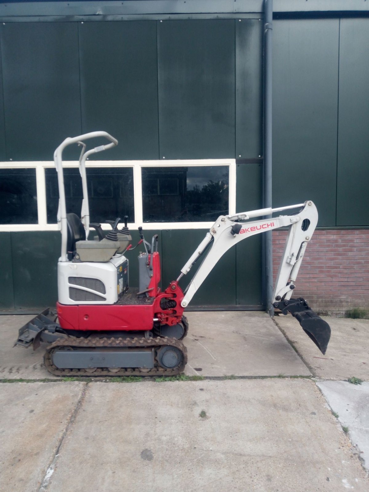 Minibagger tip Takeuchi TB210R, Gebrauchtmaschine in Waverveen (Poză 7)