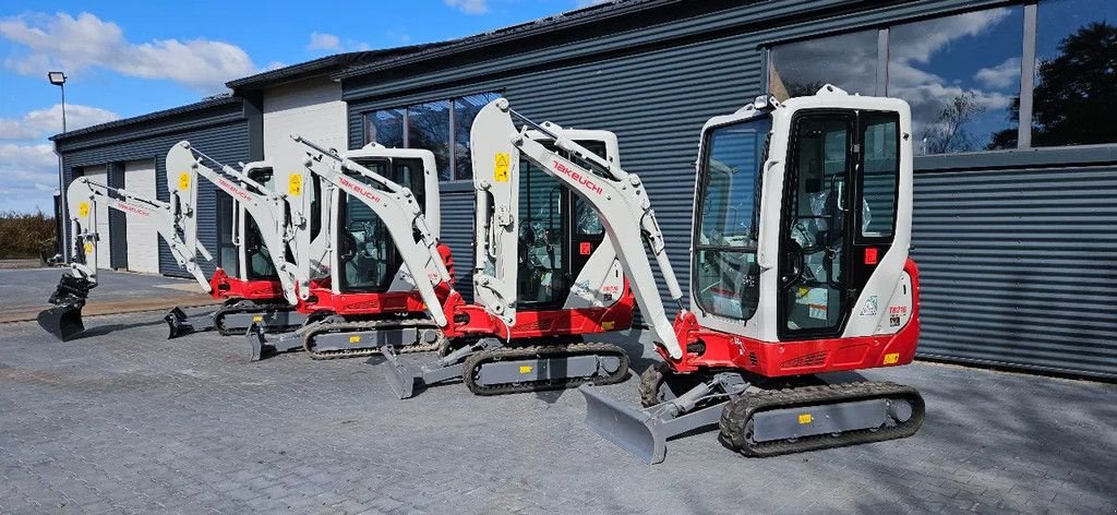 Minibagger des Typs Takeuchi TB216 NIEUW!, Gebrauchtmaschine in Scharsterbrug (Bild 1)