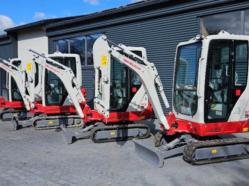 Minibagger типа Takeuchi TB216 NIEUW!, Gebrauchtmaschine в Scharsterbrug