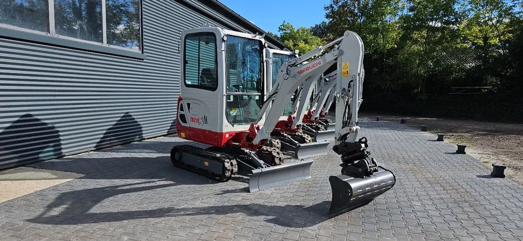 Minibagger du type Takeuchi TB216 NIEUW!, Gebrauchtmaschine en Scharsterbrug (Photo 2)