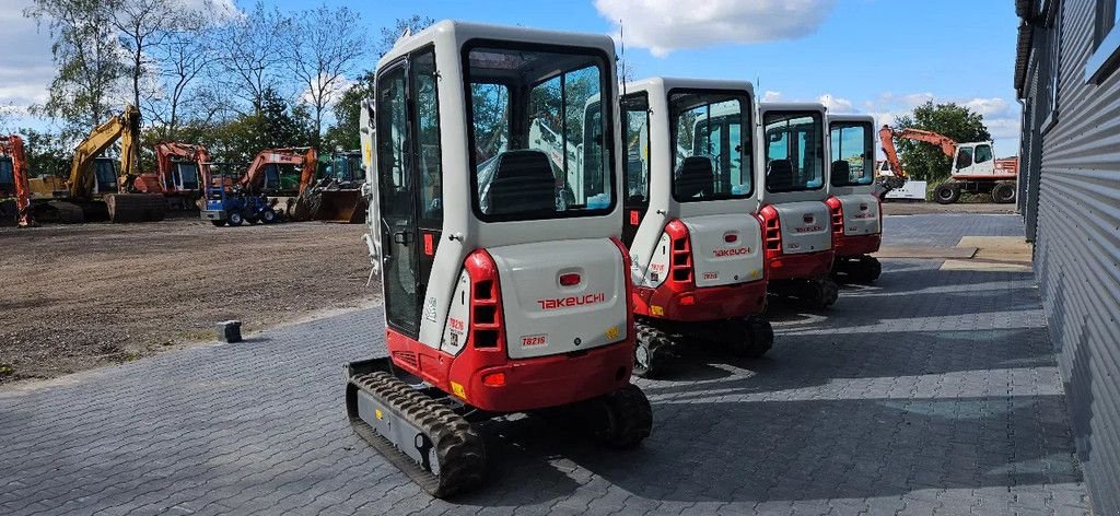 Minibagger van het type Takeuchi TB216 NIEUW!, Gebrauchtmaschine in Scharsterbrug (Foto 4)