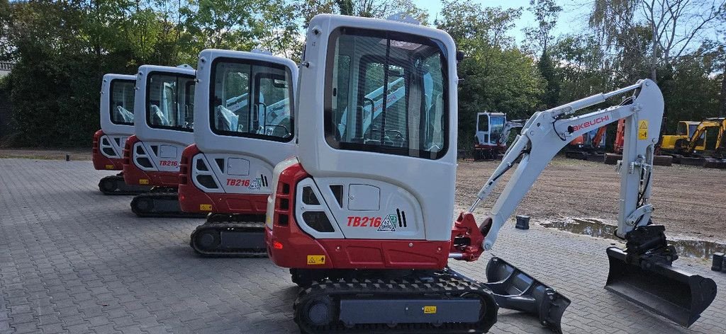 Minibagger typu Takeuchi TB216 NIEUW!, Gebrauchtmaschine v Scharsterbrug (Obrázok 5)