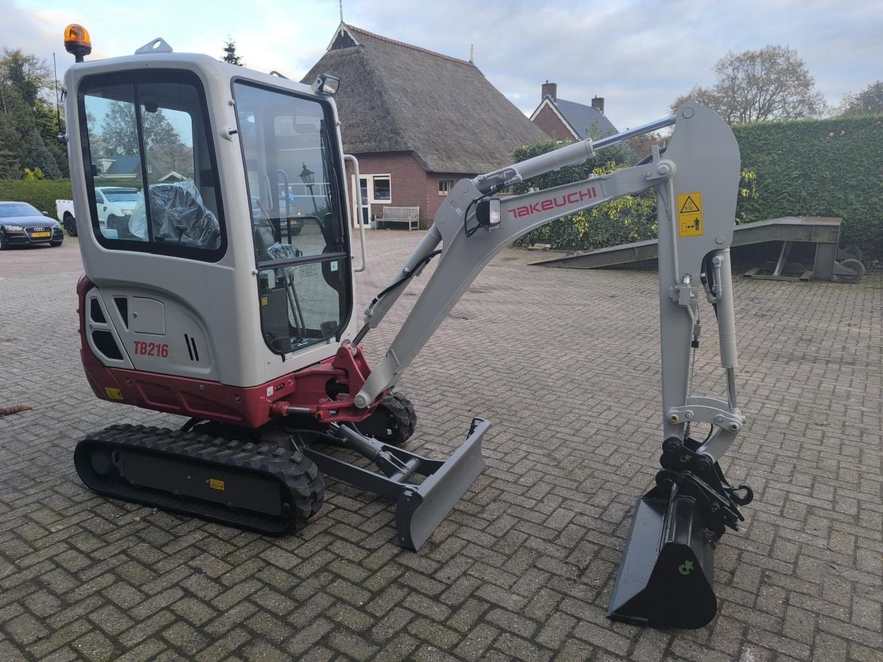 Minibagger typu Takeuchi TB216, Gebrauchtmaschine w Hardegarijp (Zdjęcie 2)