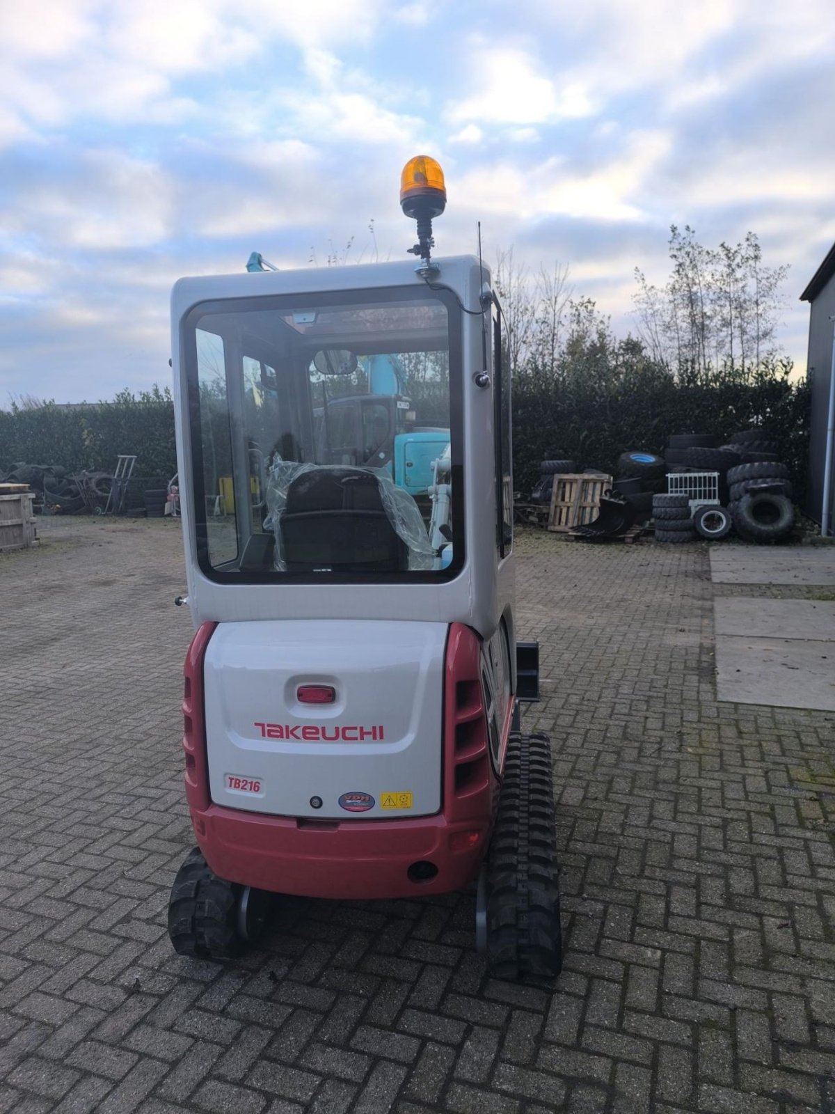 Minibagger a típus Takeuchi TB216, Gebrauchtmaschine ekkor: Hardegarijp (Kép 3)