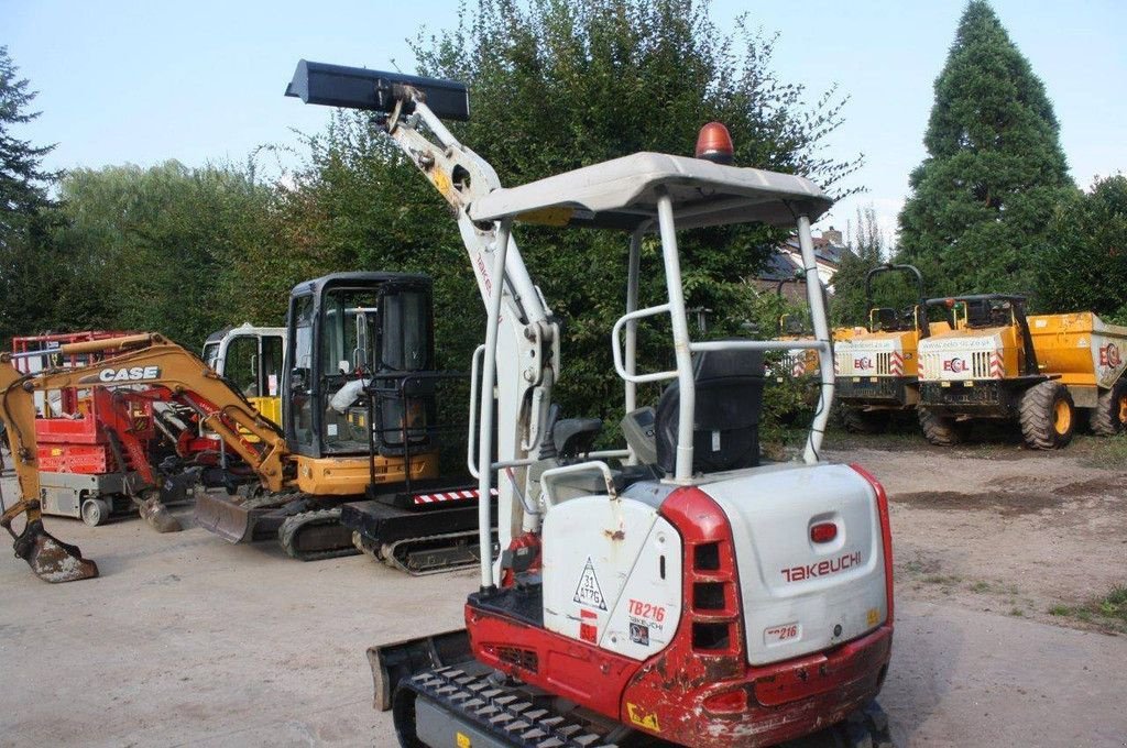 Minibagger tip Takeuchi TB216, Gebrauchtmaschine in Antwerpen (Poză 4)