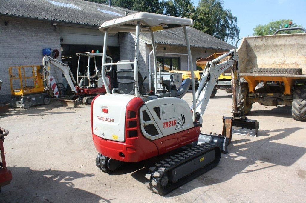 Minibagger Türe ait Takeuchi TB216, Gebrauchtmaschine içinde Antwerpen (resim 8)