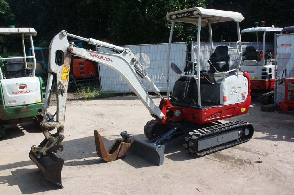 Minibagger Türe ait Takeuchi TB216, Gebrauchtmaschine içinde Antwerpen (resim 1)