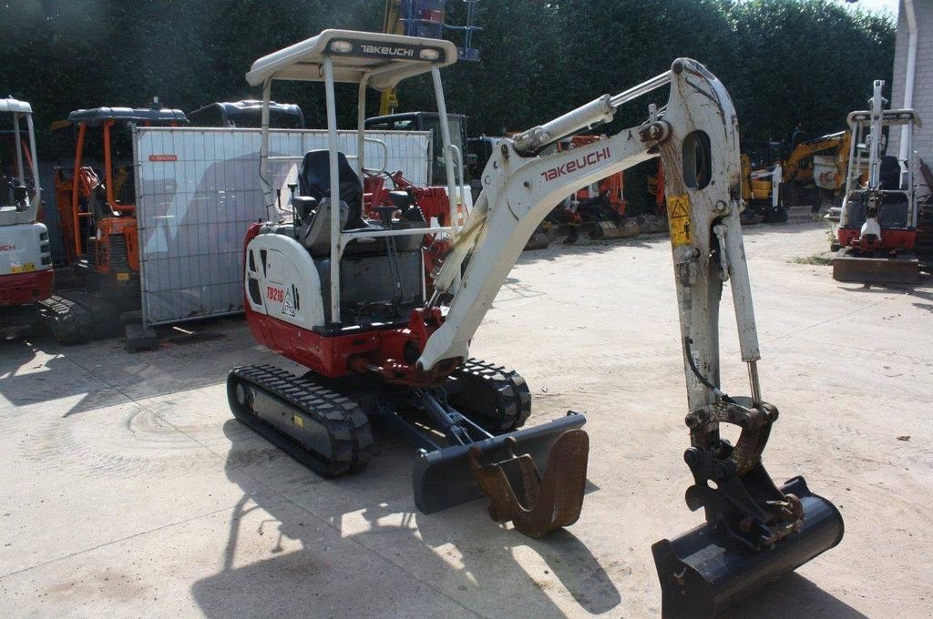 Minibagger Türe ait Takeuchi TB216, Gebrauchtmaschine içinde Antwerpen (resim 10)