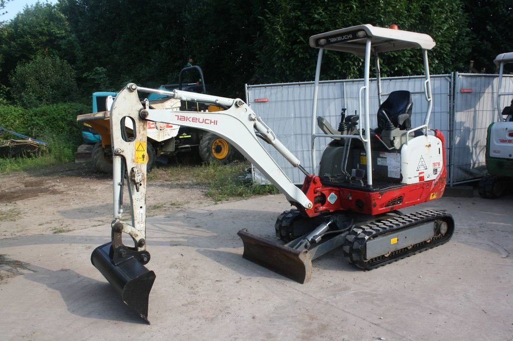 Minibagger του τύπου Takeuchi TB216, Gebrauchtmaschine σε Antwerpen (Φωτογραφία 1)