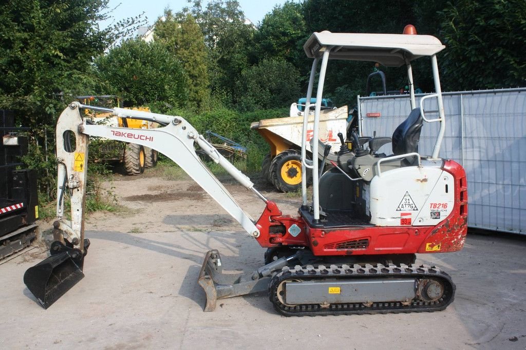 Minibagger του τύπου Takeuchi TB216, Gebrauchtmaschine σε Antwerpen (Φωτογραφία 2)