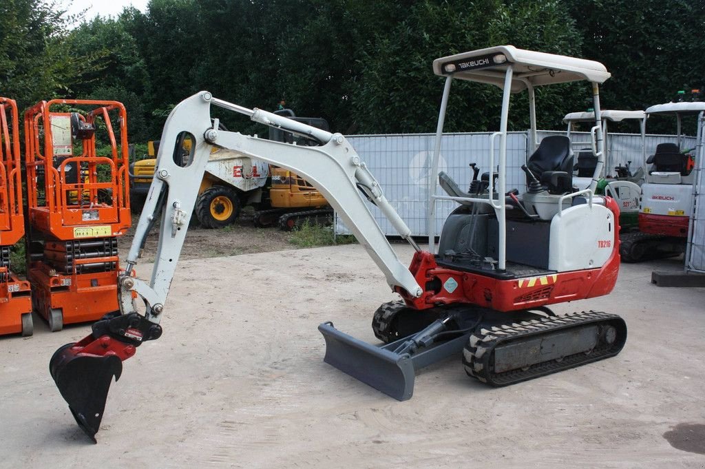 Minibagger του τύπου Takeuchi TB216, Gebrauchtmaschine σε Antwerpen (Φωτογραφία 1)