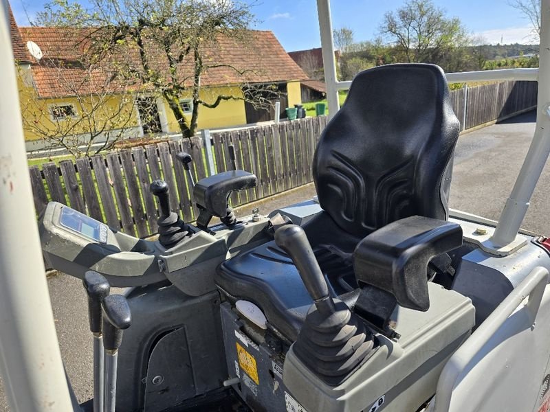 Minibagger van het type Takeuchi TB216, Gebrauchtmaschine in Gabersdorf (Foto 9)