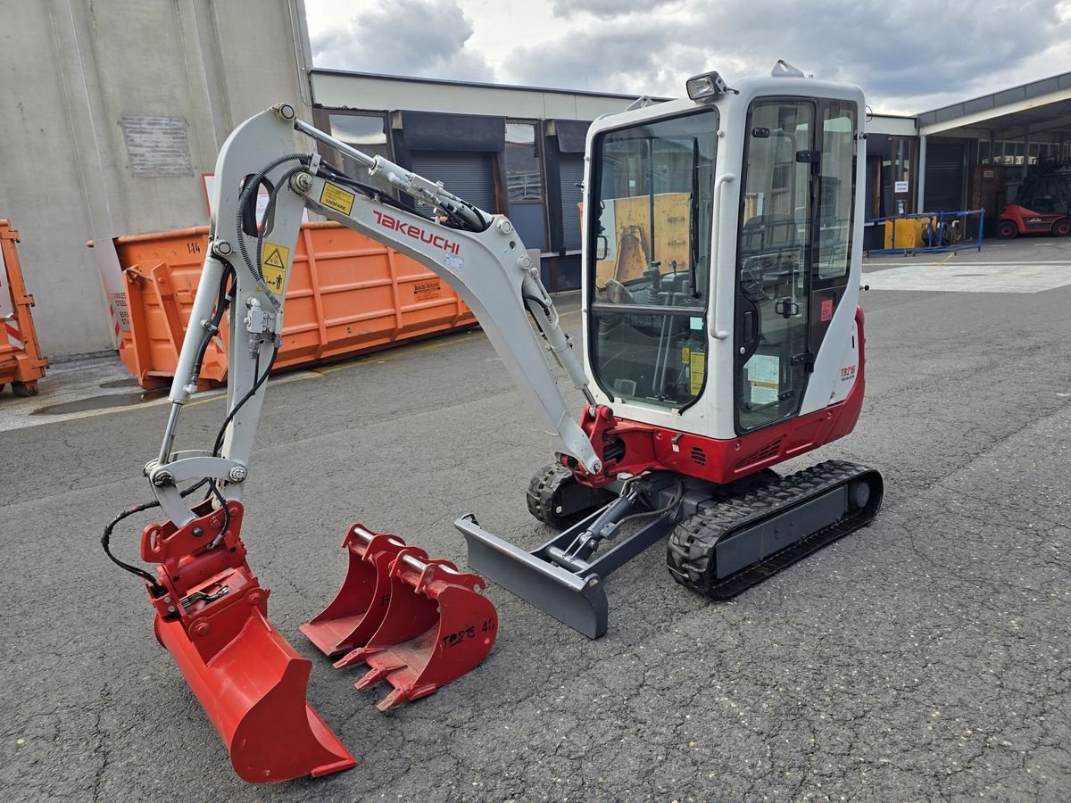 Minibagger des Typs Takeuchi TB216, Gebrauchtmaschine in Gabersdorf (Bild 1)