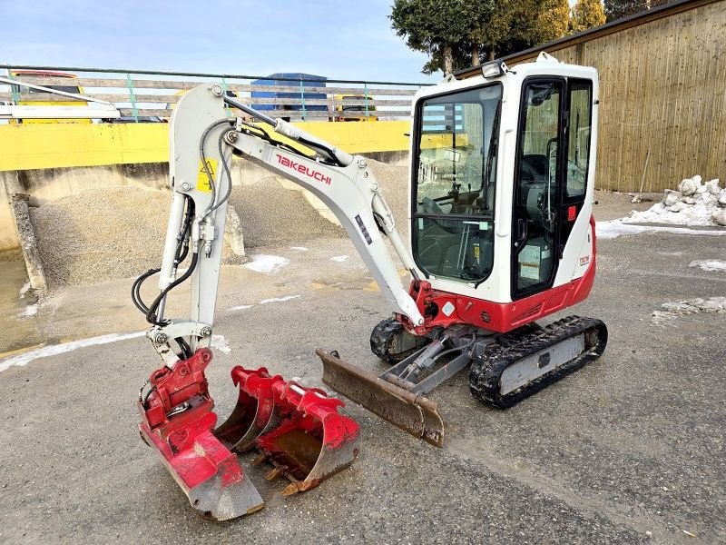 Minibagger του τύπου Takeuchi TB216, Gebrauchtmaschine σε Gabersdorf (Φωτογραφία 1)