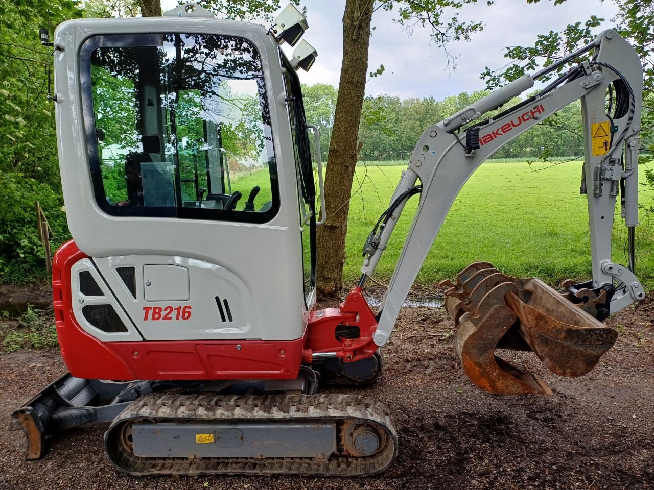 Minibagger типа Takeuchi TB216, Gebrauchtmaschine в Terschuur (Фотография 4)