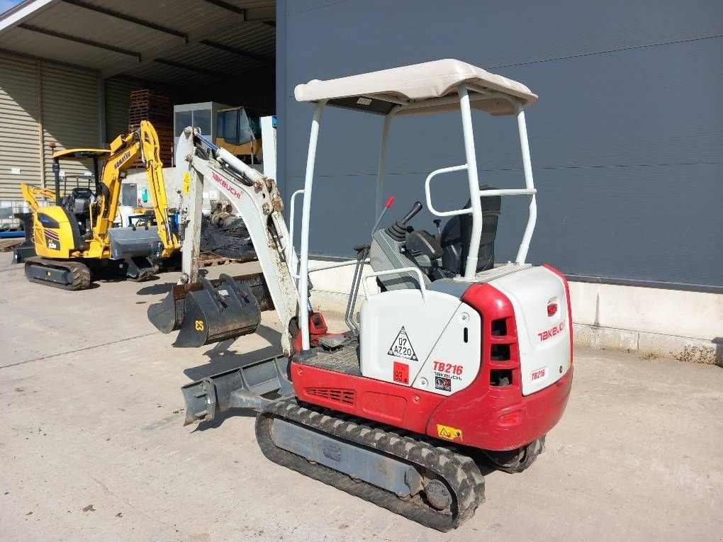 Minibagger Türe ait Takeuchi TB216, Gebrauchtmaschine içinde Overijse (resim 4)