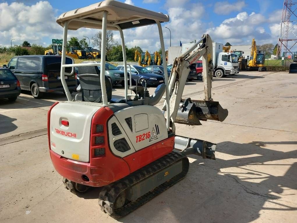 Minibagger del tipo Takeuchi TB216, Gebrauchtmaschine en Overijse (Imagen 8)