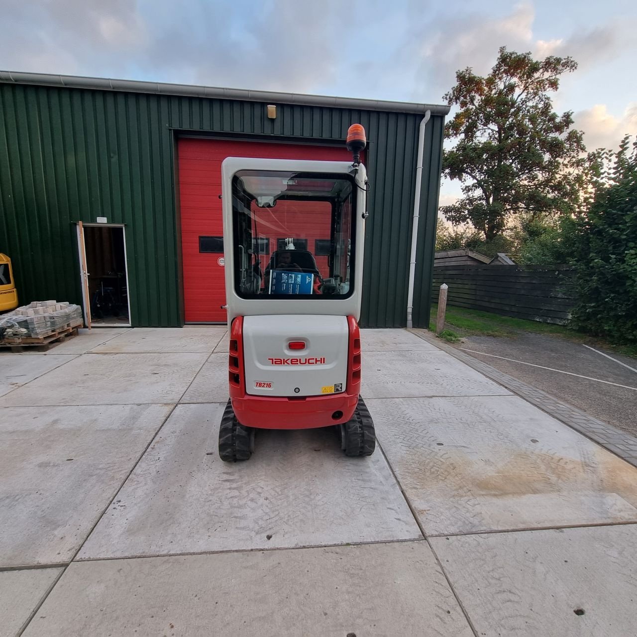 Minibagger del tipo Takeuchi TB216, Gebrauchtmaschine In Assendelft (Immagine 3)