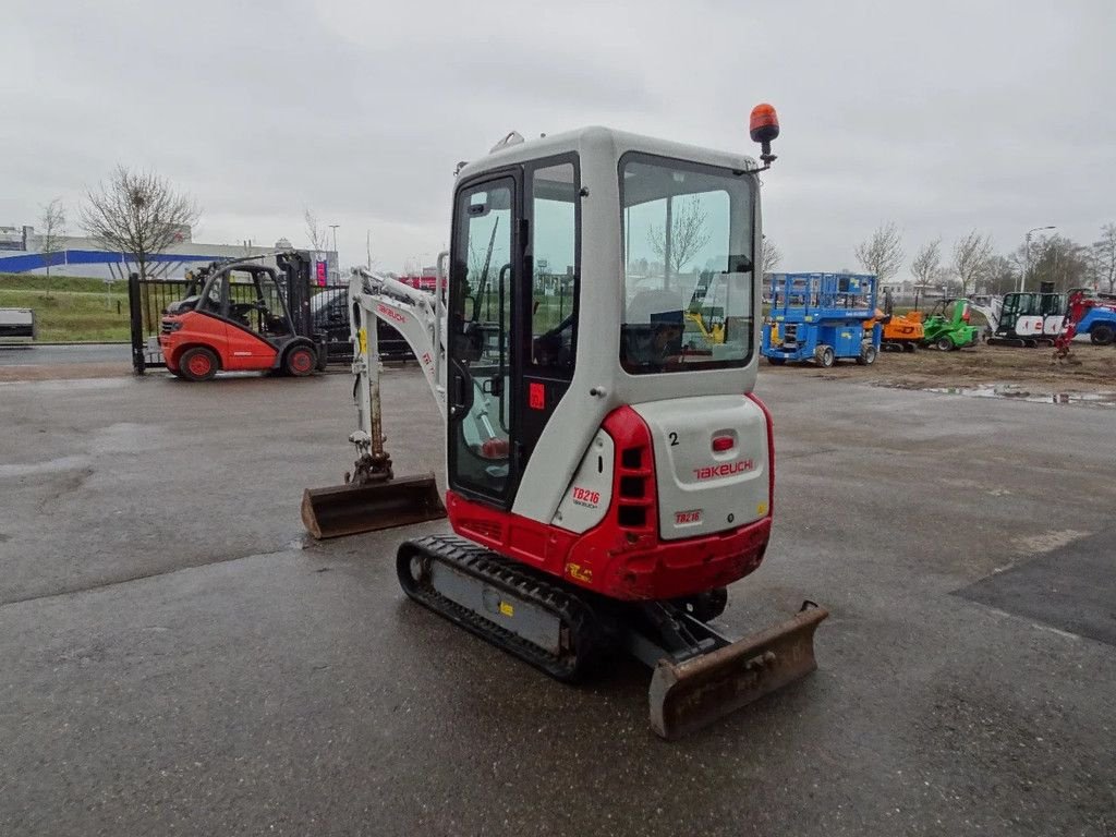 Minibagger typu Takeuchi TB216, Gebrauchtmaschine w Zutphen (Zdjęcie 4)