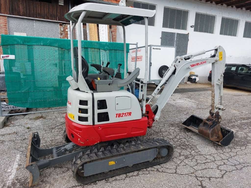 Minibagger za tip Takeuchi TB217R, Gebrauchtmaschine u Gabersdorf (Slika 4)