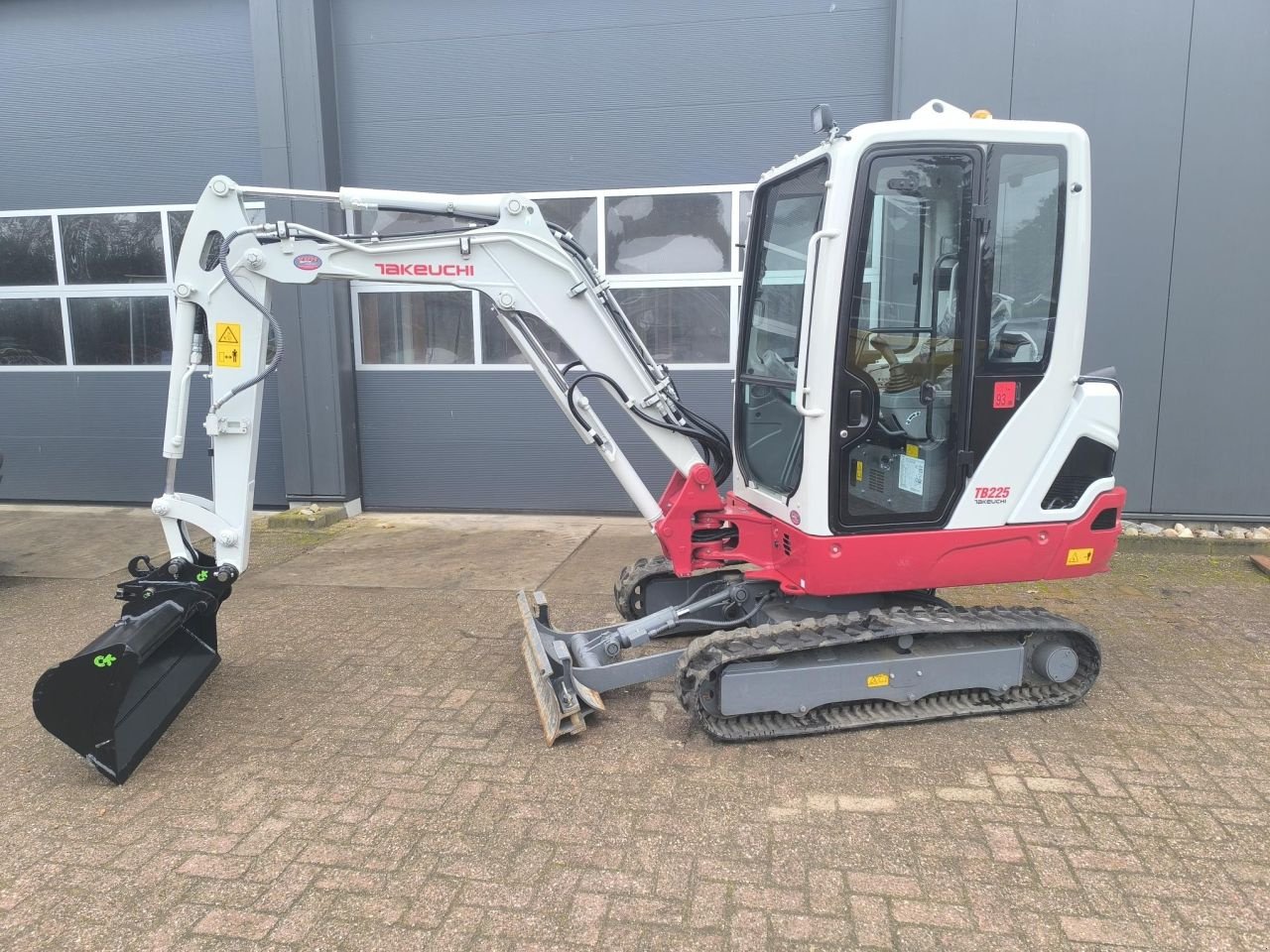 Minibagger typu Takeuchi TB225, Gebrauchtmaschine v Hardegarijp (Obrázek 1)