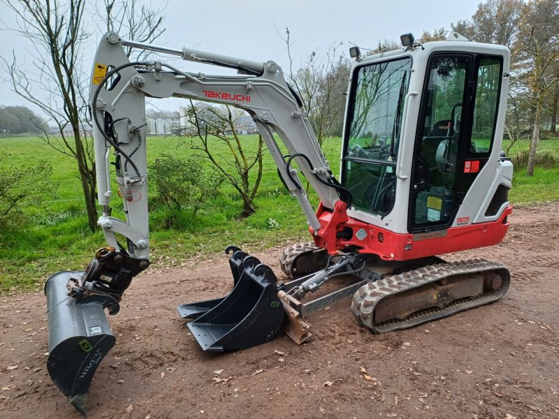 Minibagger typu Takeuchi TB225, Gebrauchtmaschine v Terschuur (Obrázek 1)