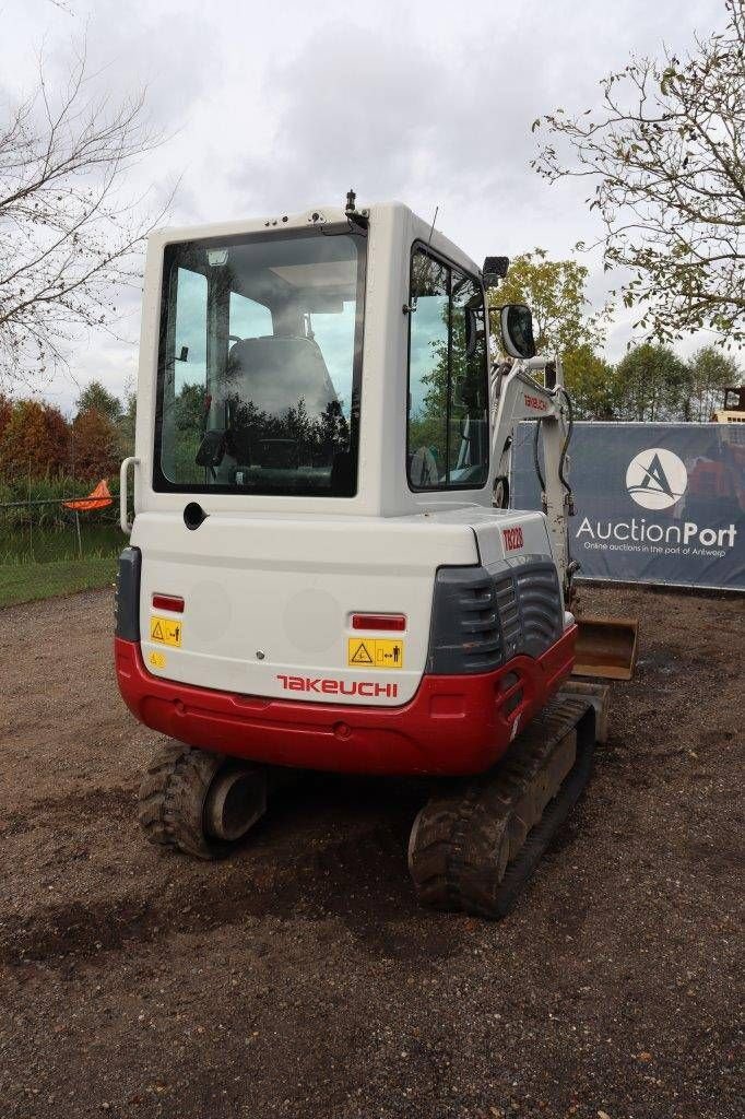 Minibagger van het type Takeuchi TB228, Gebrauchtmaschine in Antwerpen (Foto 7)